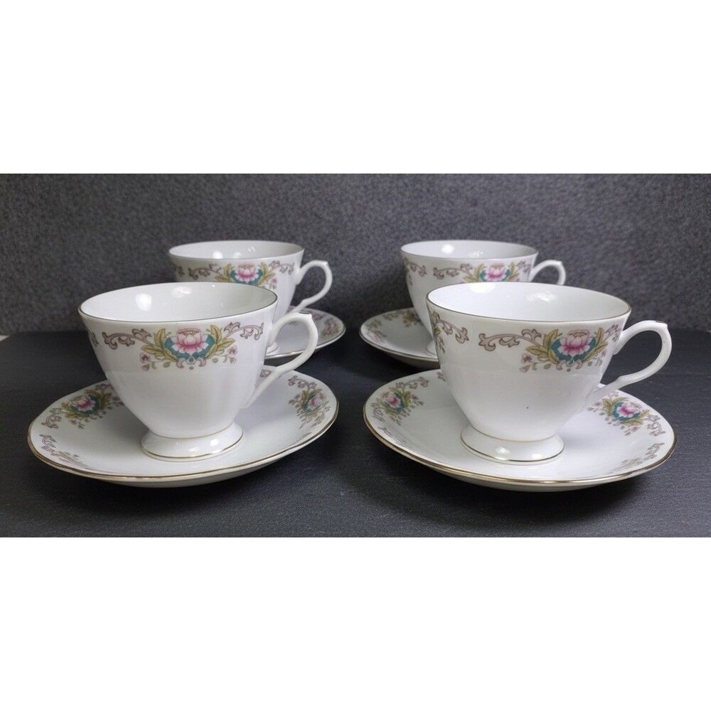 Vintage Yong Sheng Lotus Flower Tea Cups & Saucers Set of 4 Gold Trim 1970s
